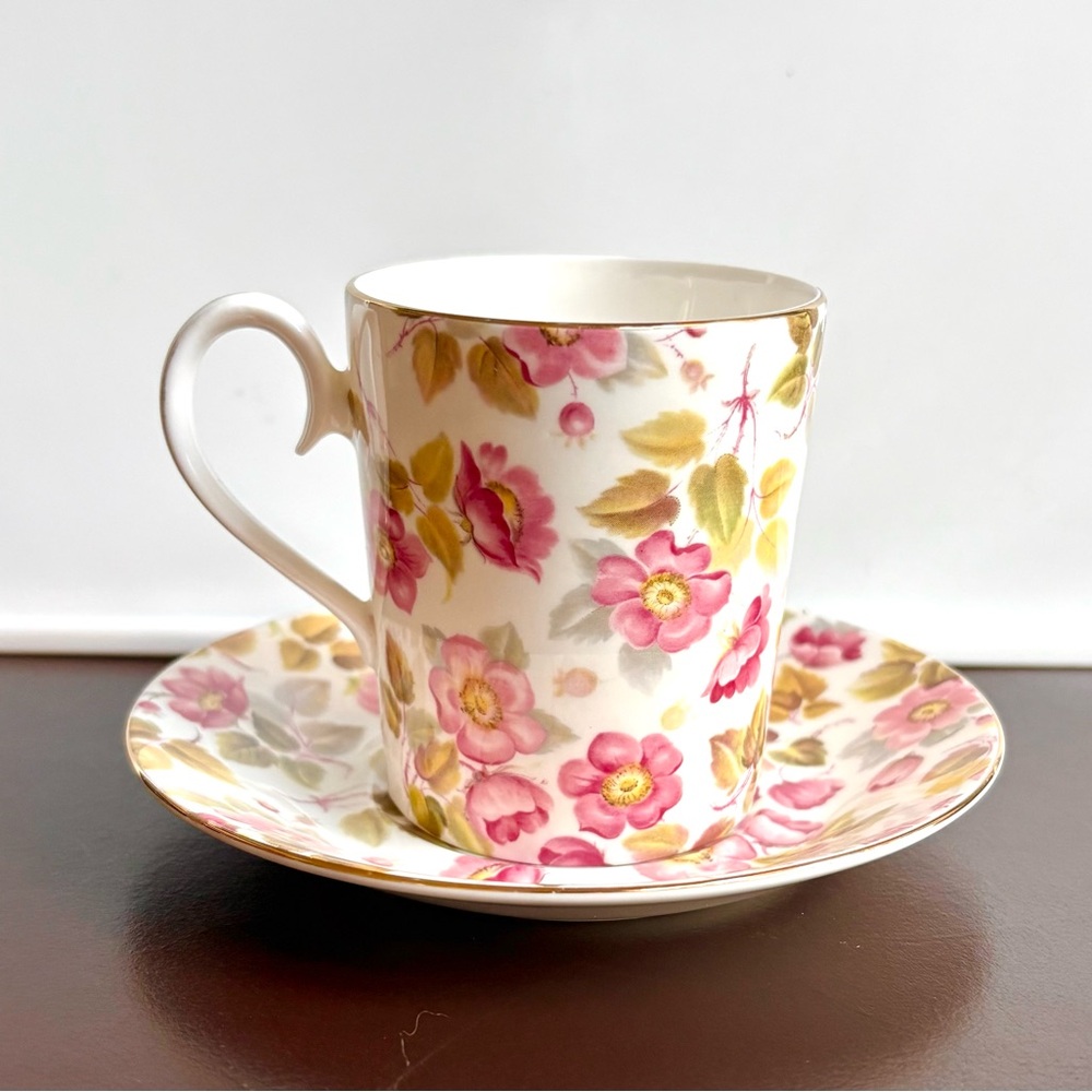 Royal Albert Random Rose Bone China England Tea Cup & Saucer
